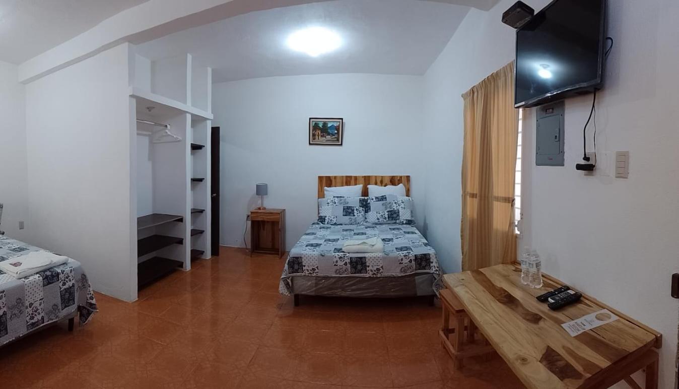 Apartamentos Mundo Maya Habitaciones Flores Zewnętrze zdjęcie